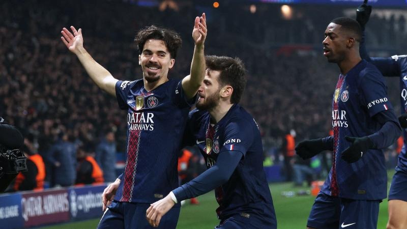 棒球与AR虚拟技术：让球迷通过手机看到投手的“球路隧道效应”